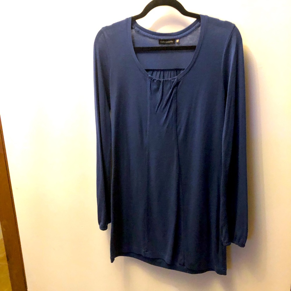 Long blue tunic
